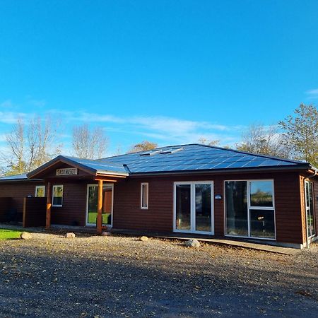 Feriebyens Bed & Breakfast 勒兹维 外观 照片